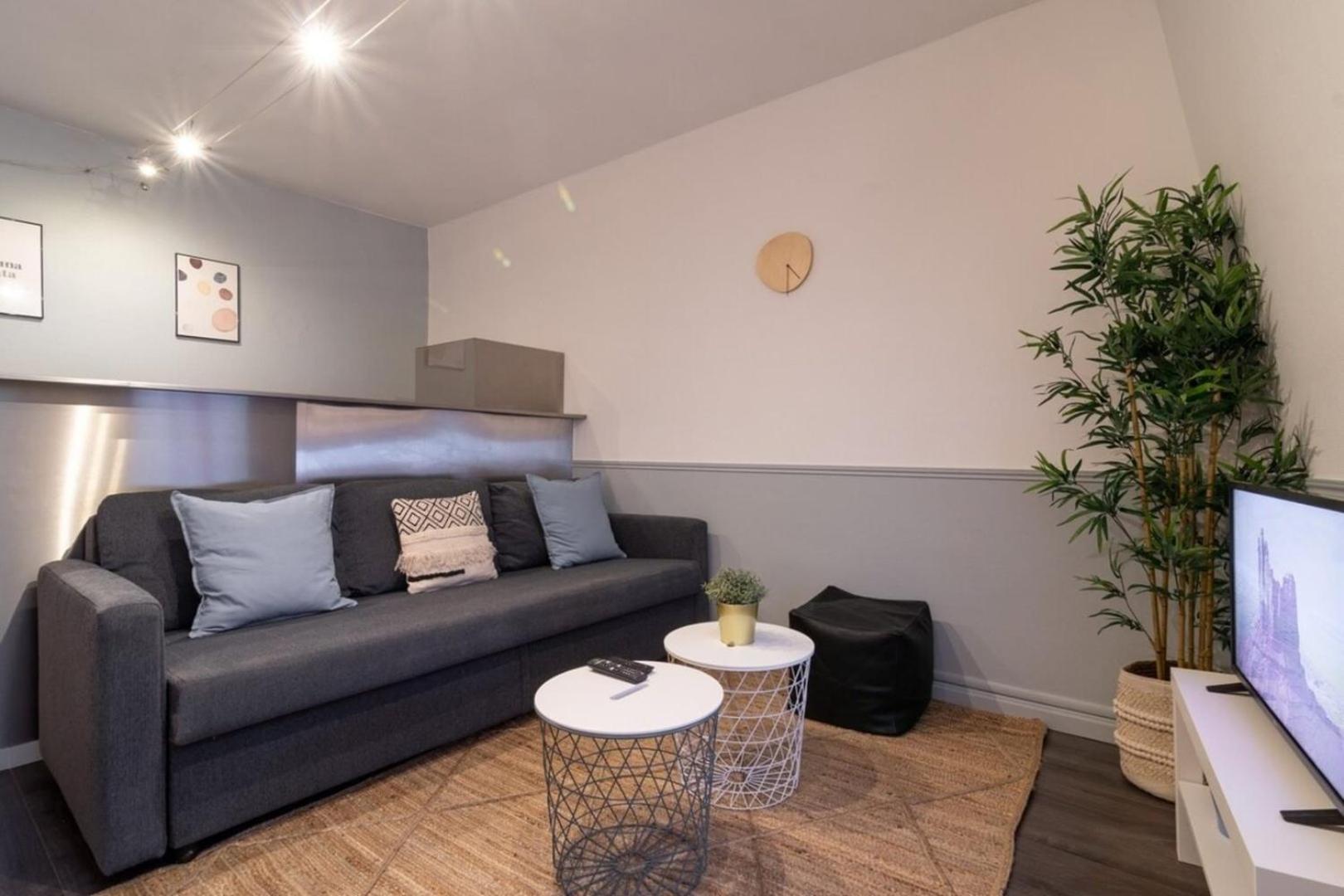 Apartment Near The Train Station Ouigo Tgv ทูร์กวง ภายนอก รูปภาพ